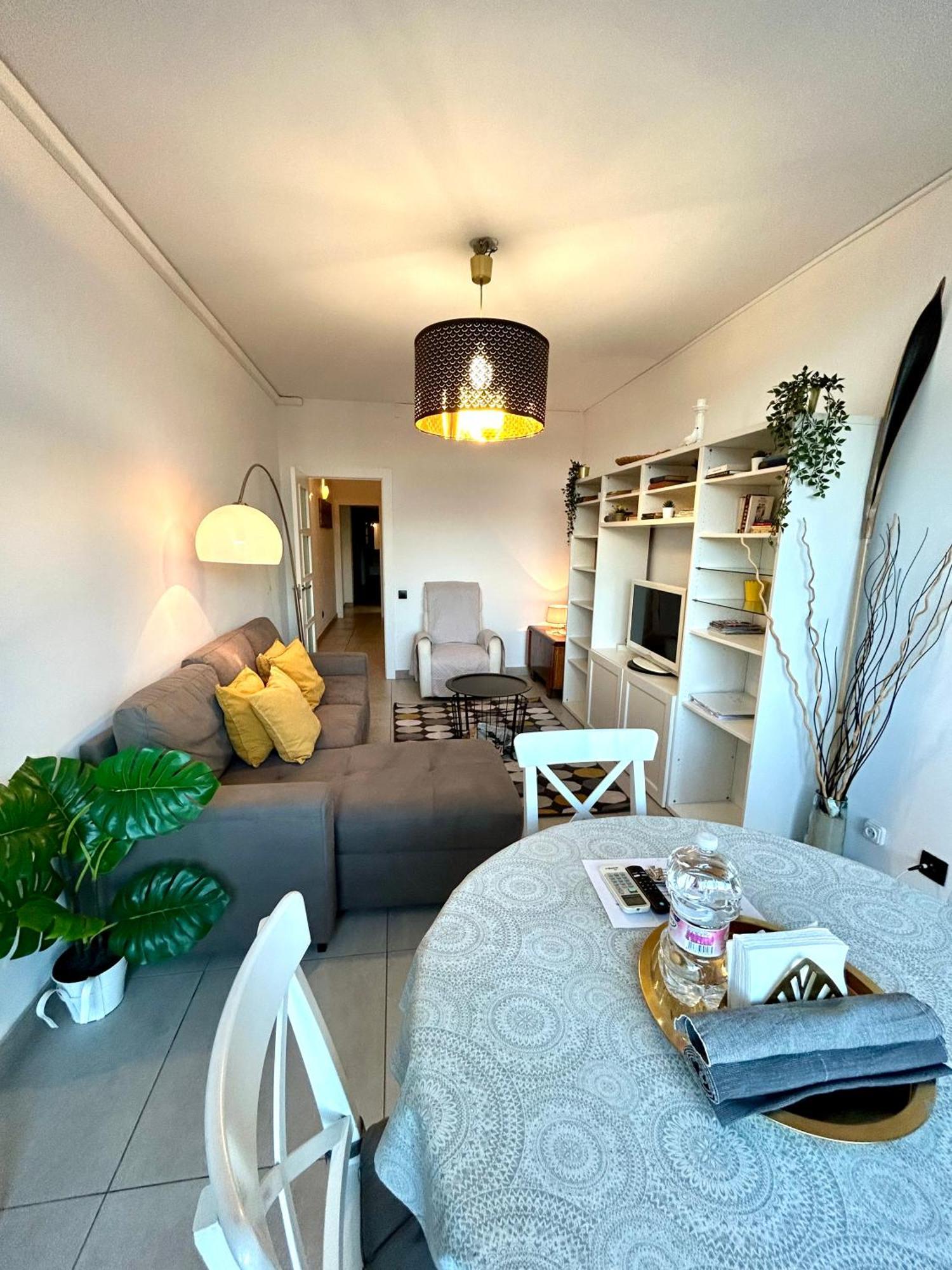 Apartment Sagrera Barcelona Eksteriør bilde